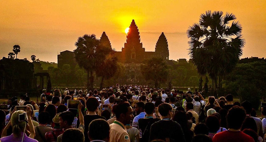 Full Day Angkor Sunrise Tour