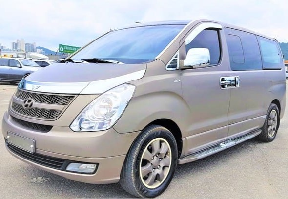 VIP Limousine Van H1 Starex